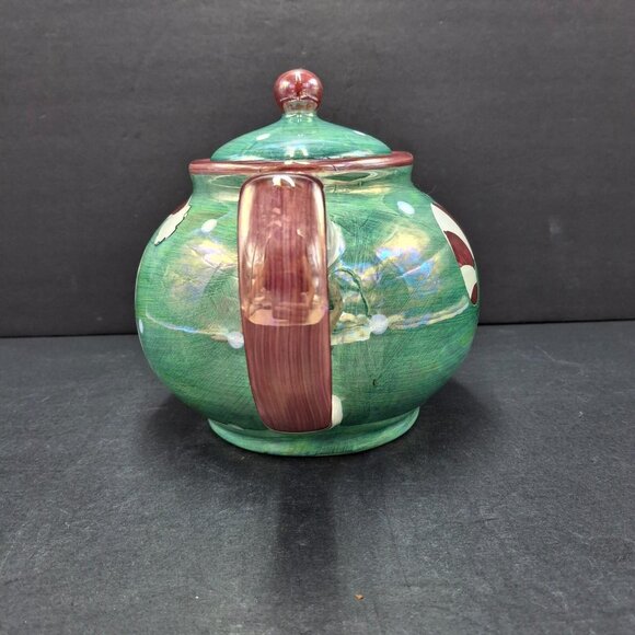 The Hudson's Bay Co. Christmas Street Hand Painted Teapot 8 cup Made in Thailand - Picture 4 of 16